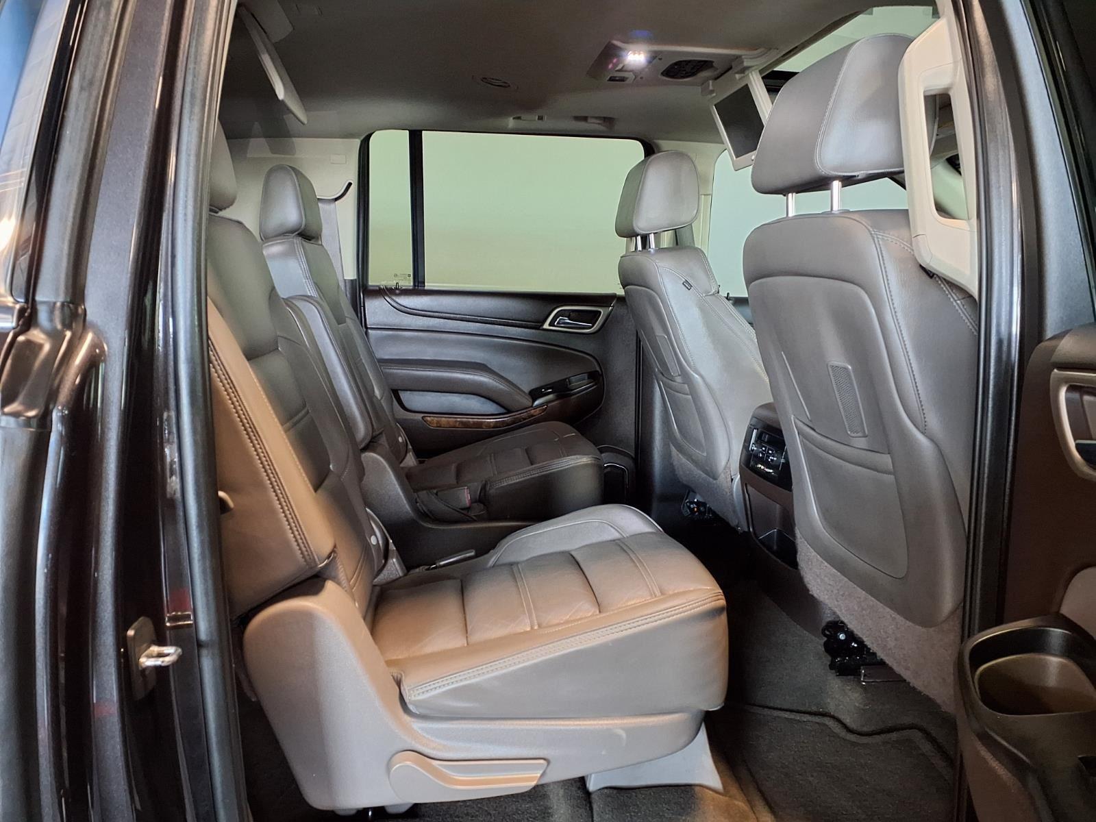 2015 GMC Yukon XL Denali - Iridium Metallic exterior view 11