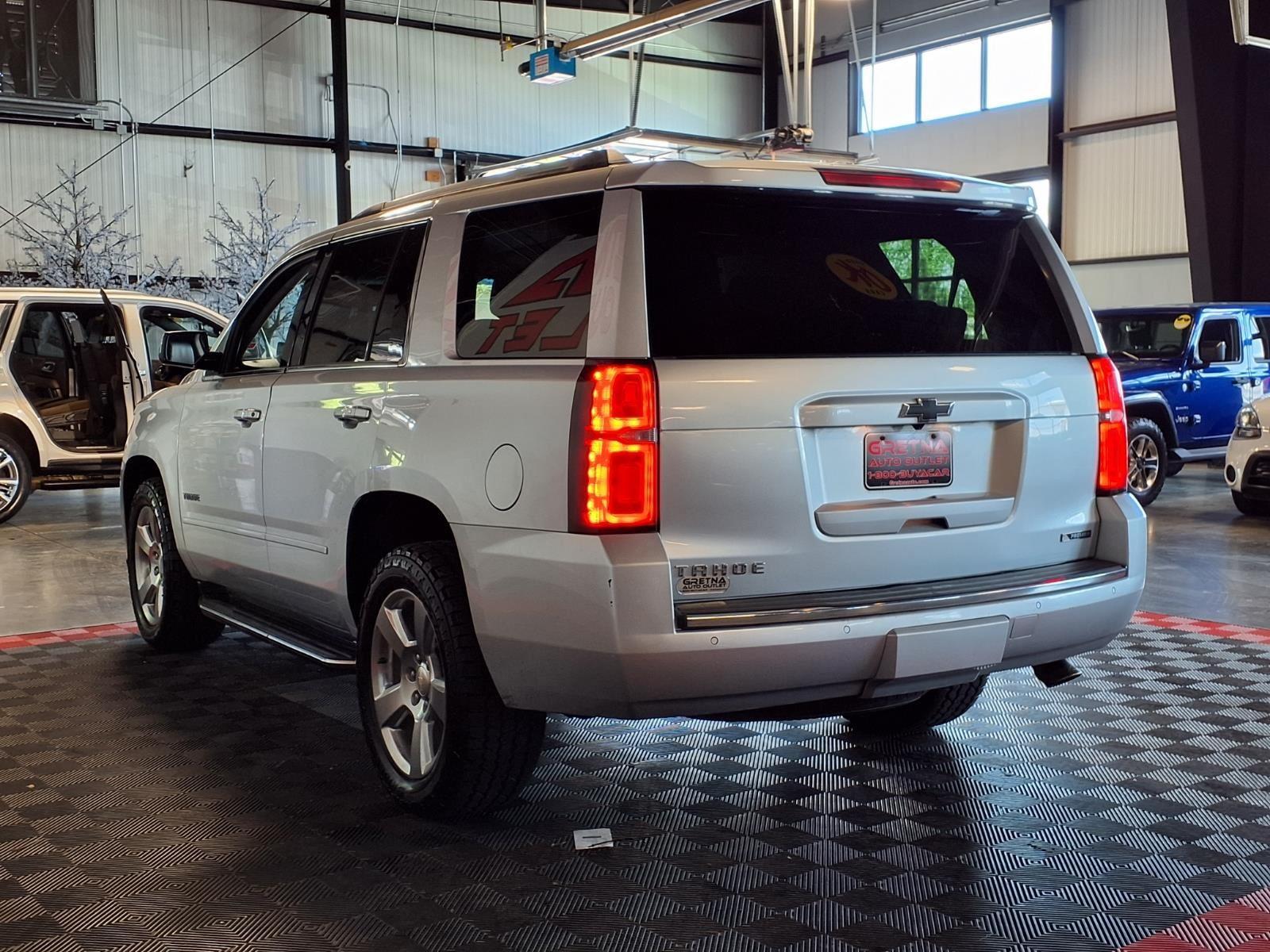2018 Chevrolet Tahoe Premier - Silver Ice Metallic exterior view 4