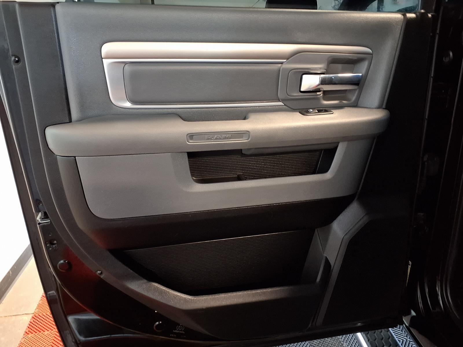 2014 Ram 1500 Big Horn - Black Clearcoat exterior view 12