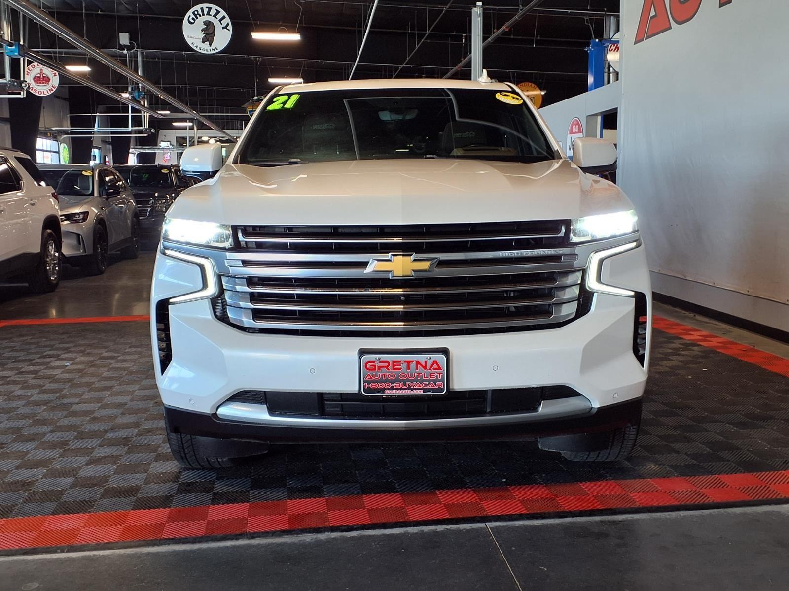 2021 Chevrolet Tahoe High Country - Iridescent Pearl Tricoat exterior view 2