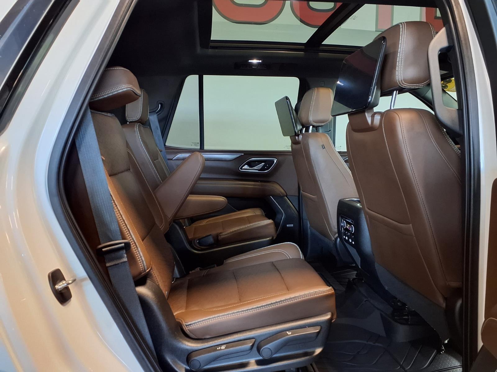2021 Chevrolet Tahoe High Country - Iridescent Pearl Tricoat exterior view 10
