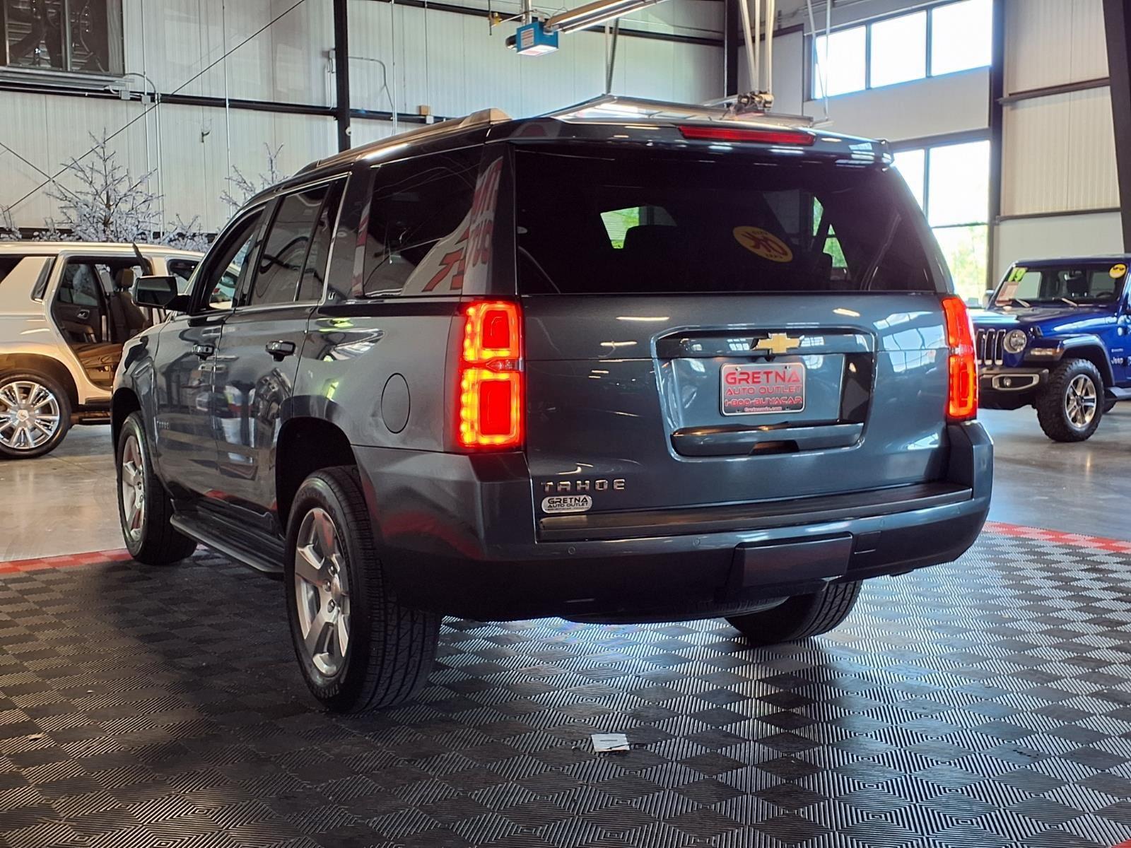2019 Chevrolet Tahoe LT - Shadow Gray Metallic exterior view 4