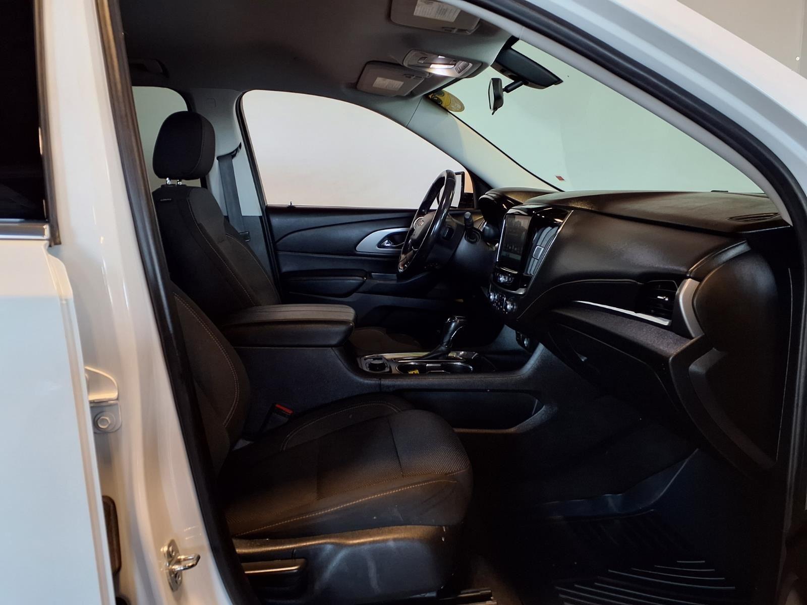 2019 Chevrolet Traverse LT Cloth - Summit White exterior view 13