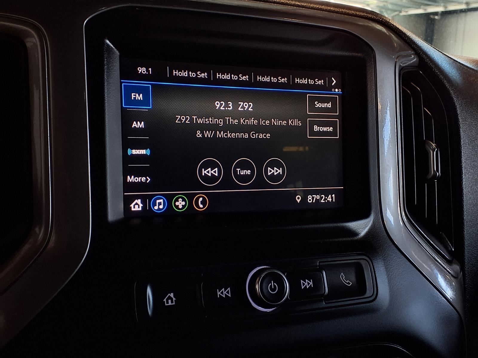 2021 Chevrolet Silverado 2500HD Custom - Summit White exterior view 20