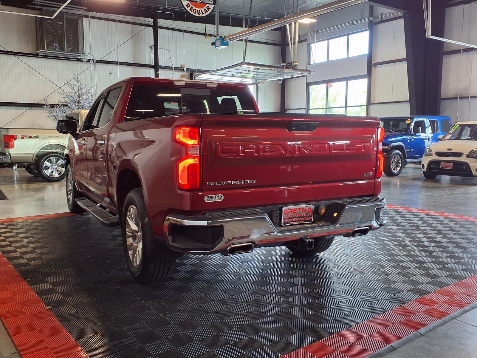 2019 Chevrolet Silverado 1500 LTZ - Cajun Red Tintcoat exterior view 4