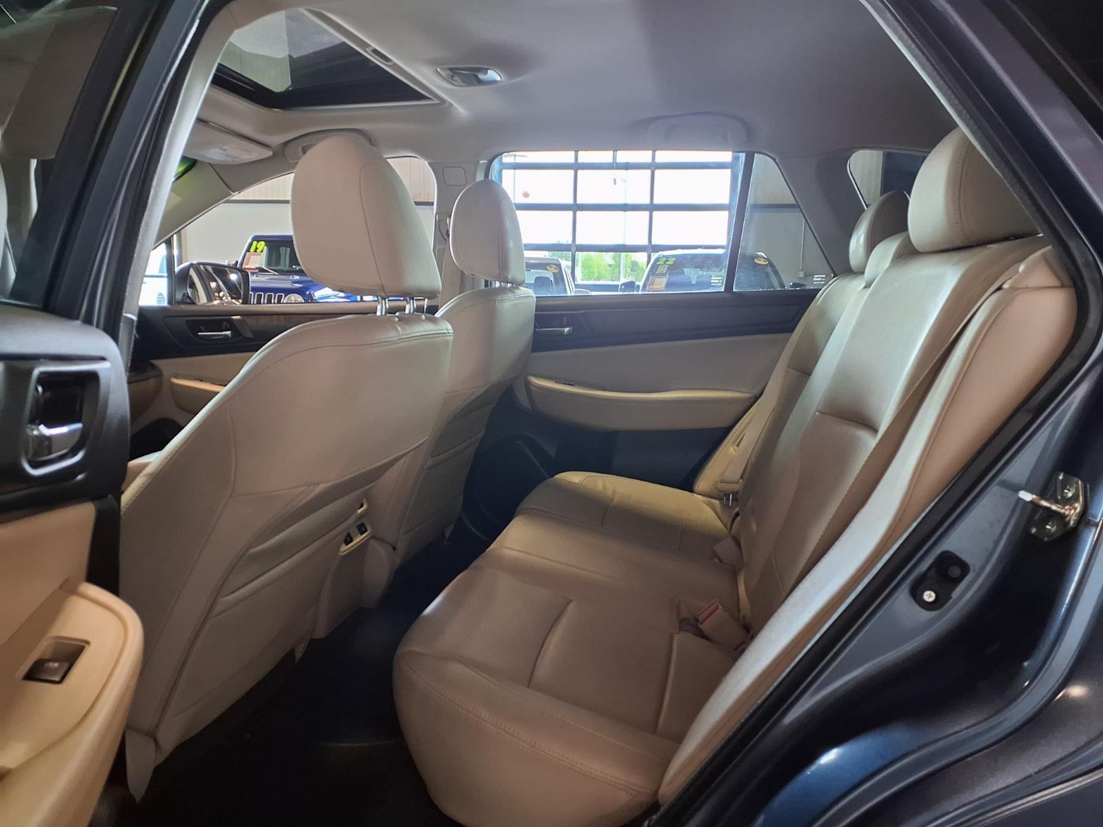 2017 Subaru Outback Limited - Twilight Blue Metallic exterior view 14