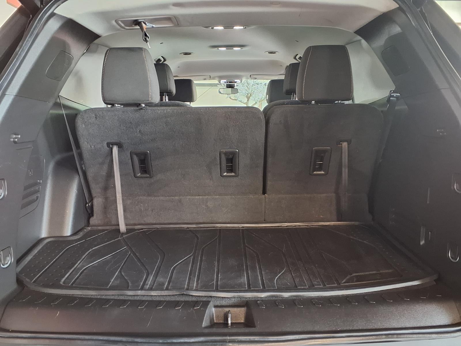 2020 Chevrolet Traverse LT Cloth - Midnight Blue Metallic exterior view 6