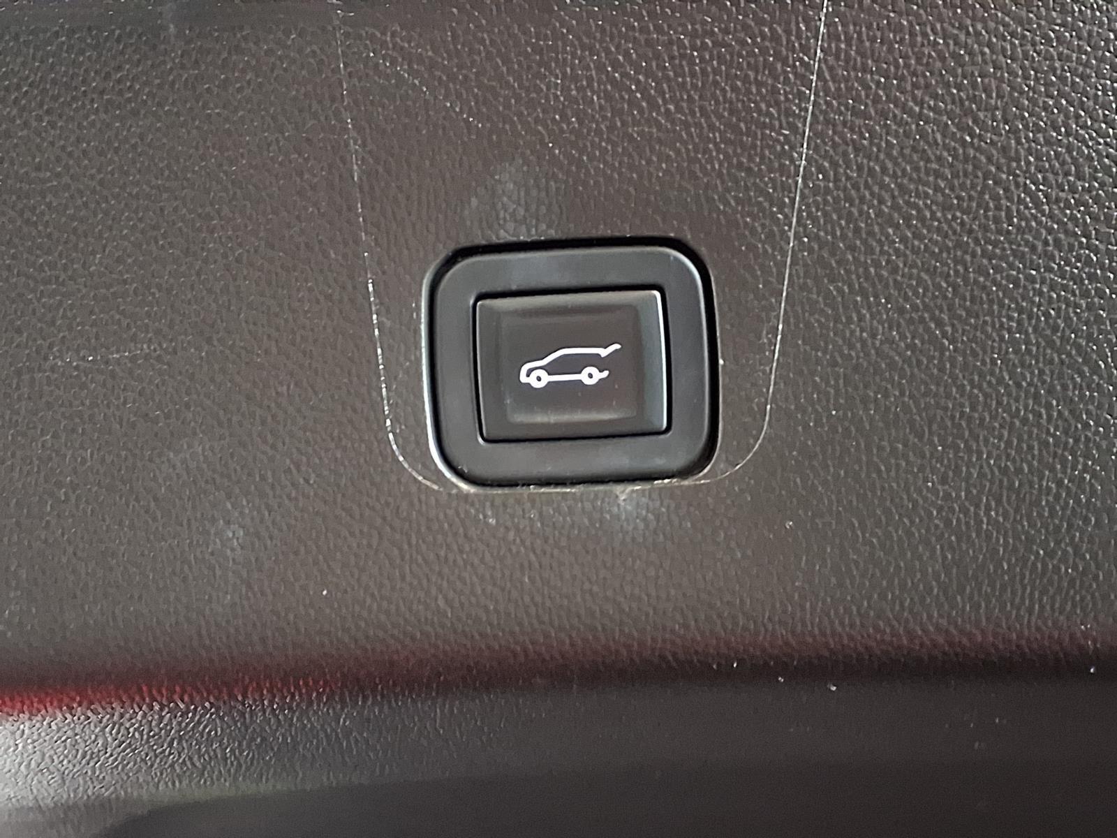 2020 Chevrolet Traverse LT Cloth - Midnight Blue Metallic exterior view 7