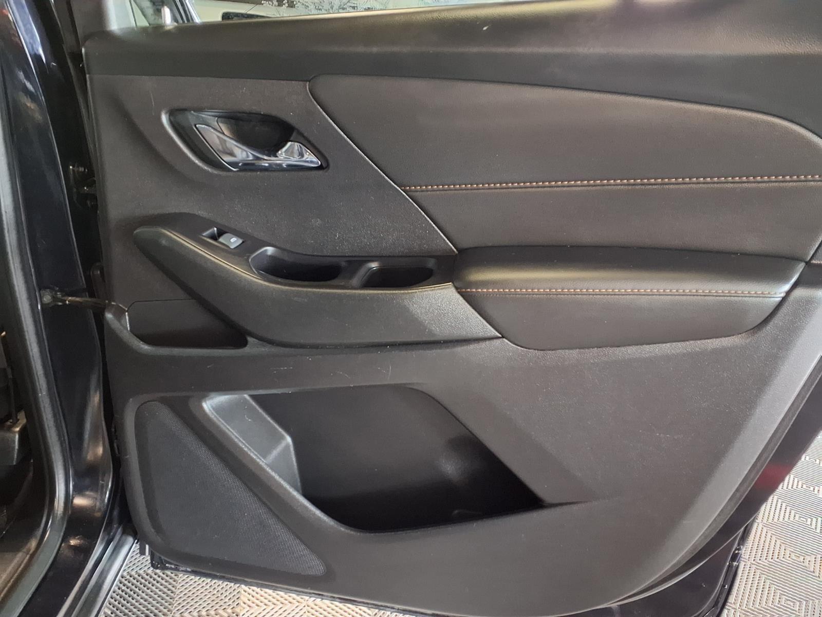 2020 Chevrolet Traverse LT Cloth - Midnight Blue Metallic exterior view 12