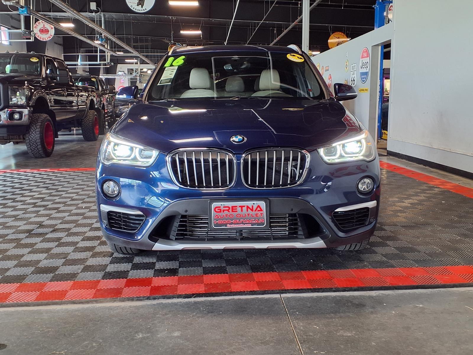 2016 BMW X1 xDrive28i - Mediterranean Blue Metallic exterior view 2