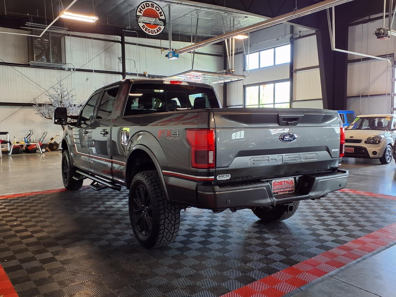 2019 Ford F-150 LARIAT - Magnetic Metallic exterior view 4