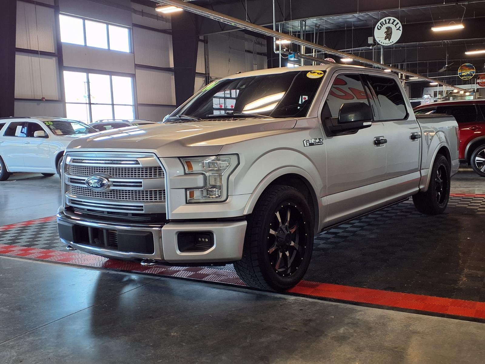 2016 Ford F-150 Platinum - Ingot Silver Metallic exterior view 3