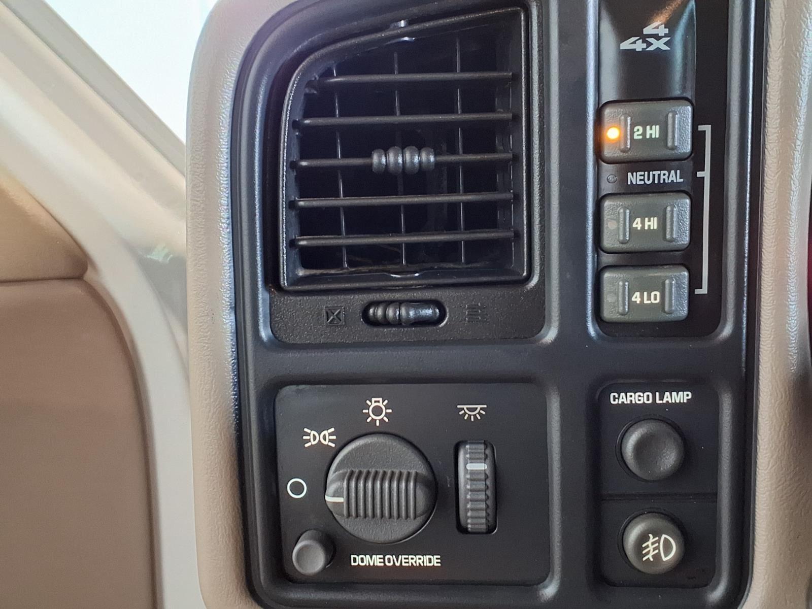 2002 Chevrolet Silverado 3500 LT - Summit White exterior view 17