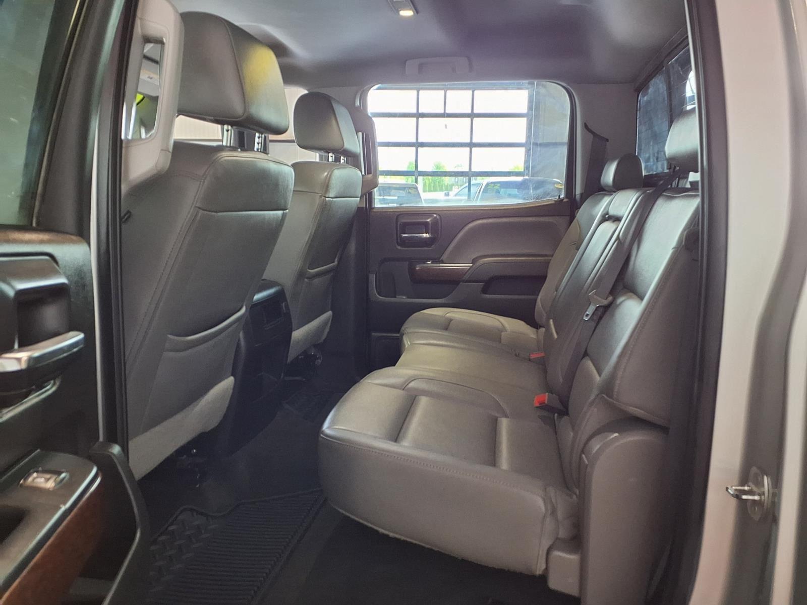 2017 GMC Sierra 1500 SLT - Quicksilver Metallic exterior view 13