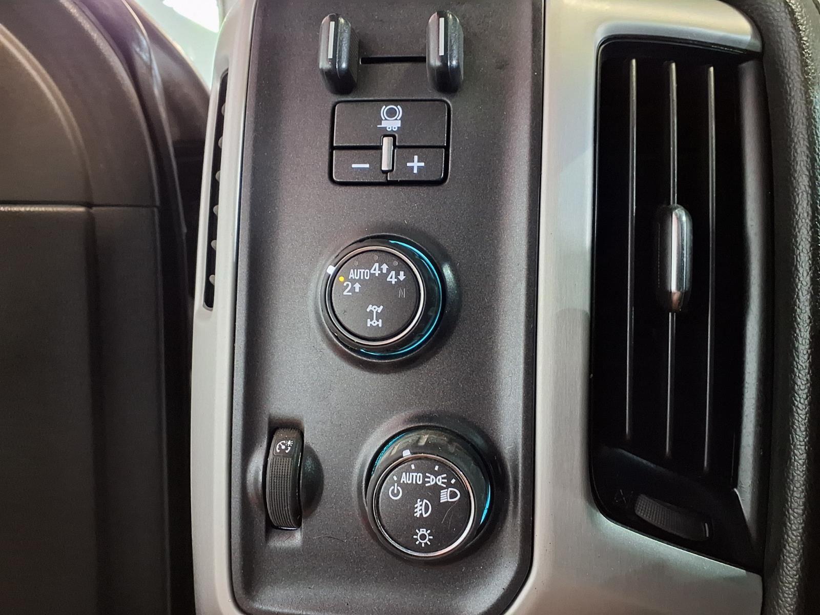 2017 GMC Sierra 1500 SLT - Quicksilver Metallic exterior view 17