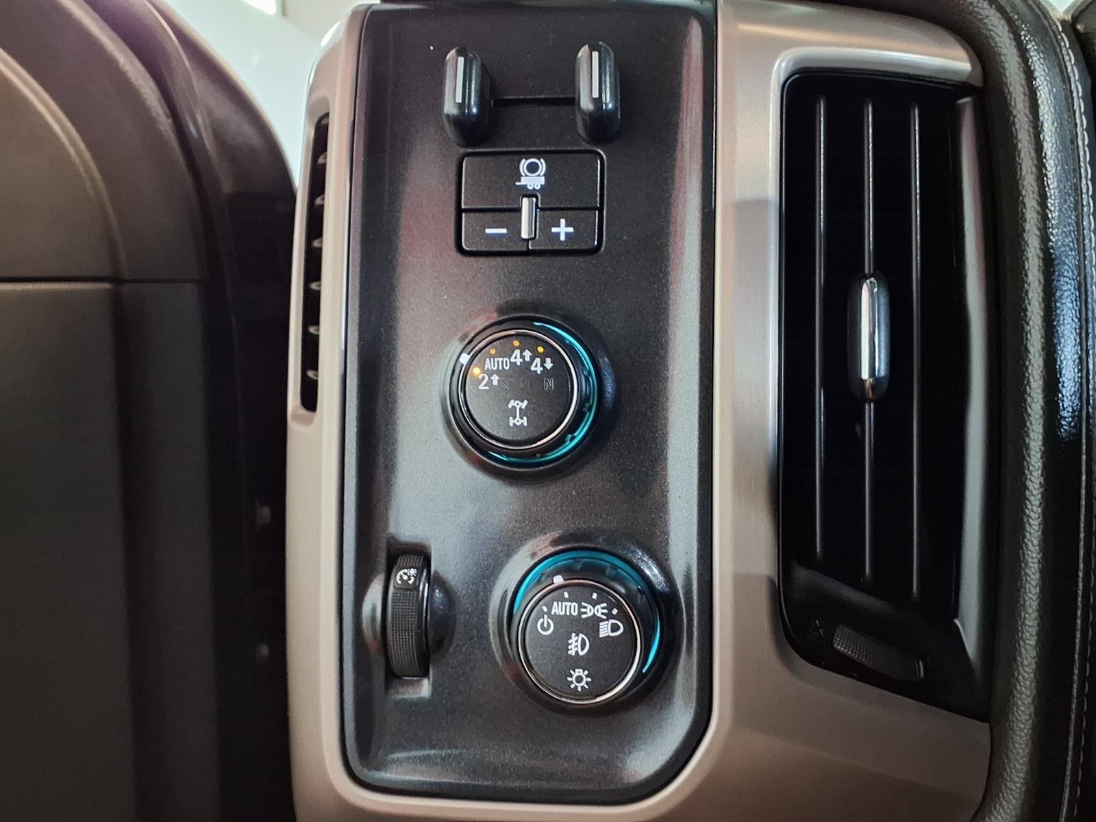 2018 GMC Sierra 1500 Denali - Onyx Black exterior view 18