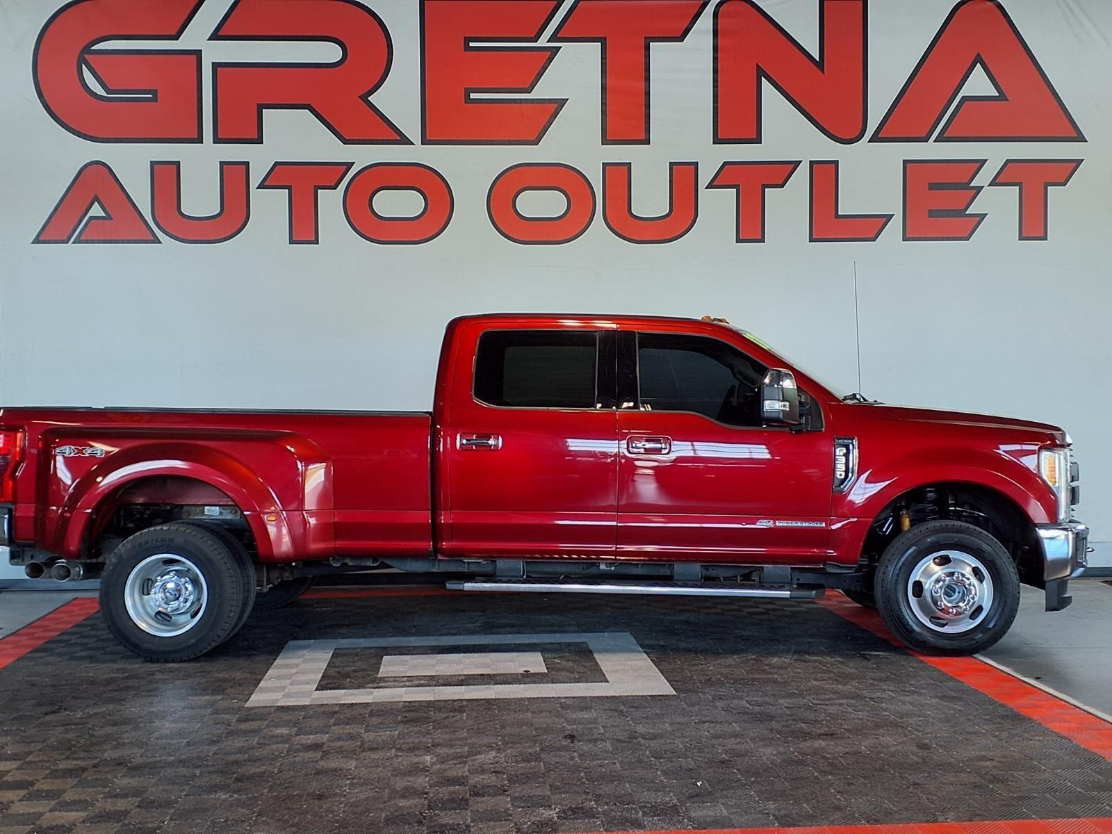 2017 Ford Super Duty F-350 DRW Lariat - Ruby Red Metallic Tinted Clearcoat exterior view 1