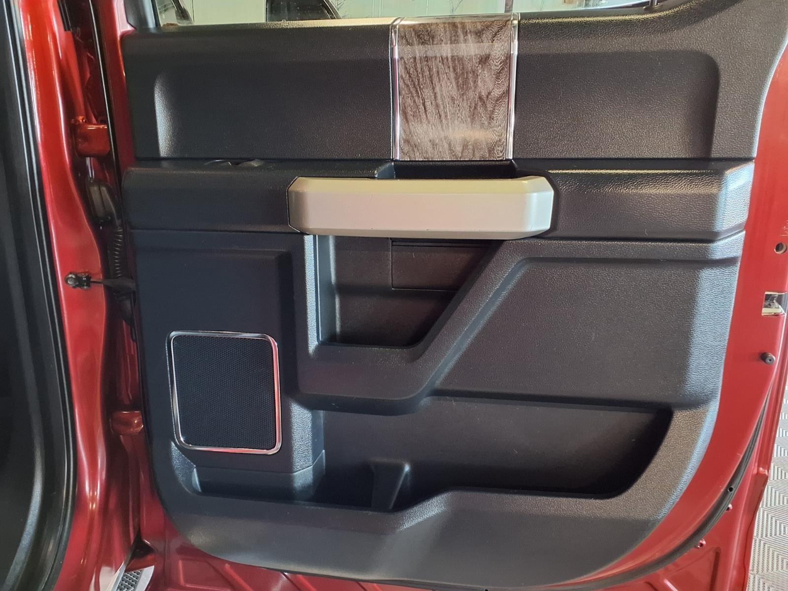 2017 Ford Super Duty F-350 DRW Lariat - Ruby Red Metallic Tinted Clearcoat exterior view 10