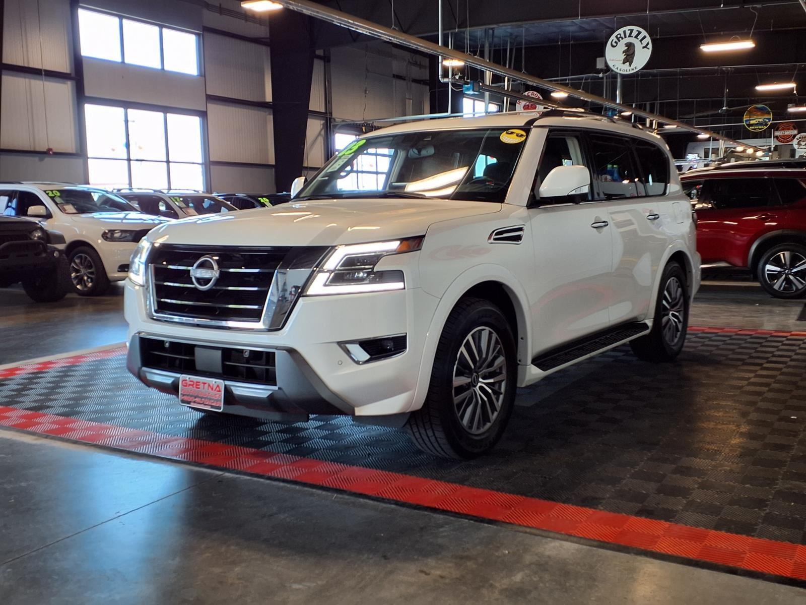 2023 Nissan Armada SL - Aspen White Tricoat exterior view 3