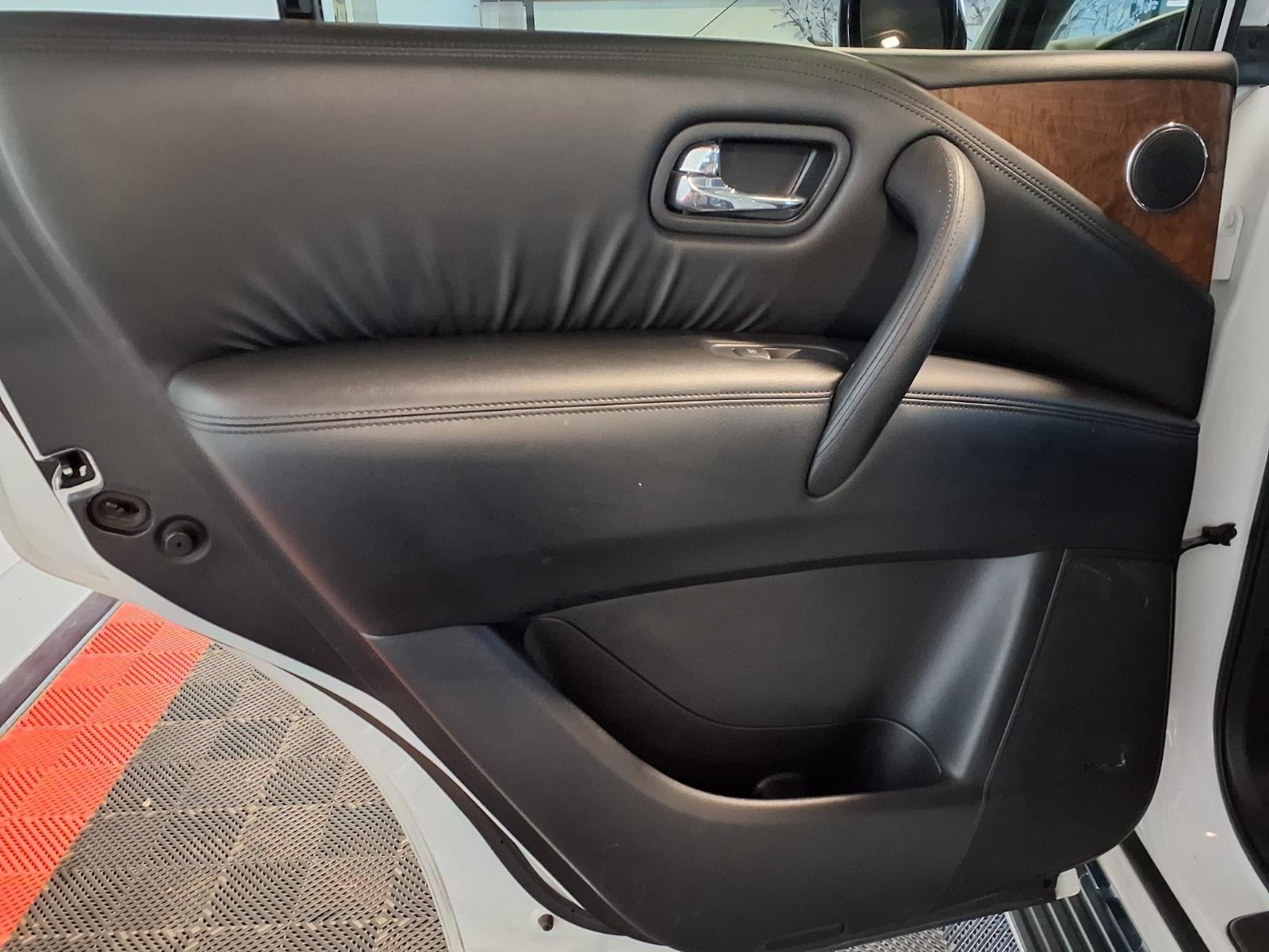 2023 Nissan Armada SL - Aspen White Tricoat exterior view 15