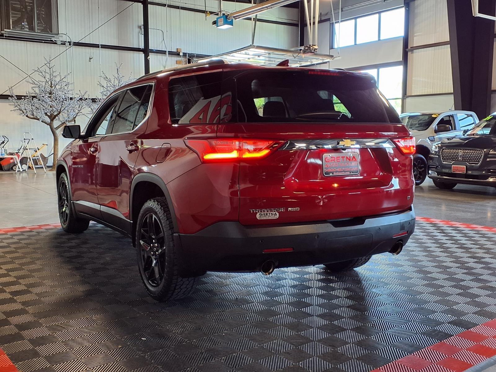 2019 Chevrolet Traverse LT Cloth - Cajun Red Tintcoat exterior view 4