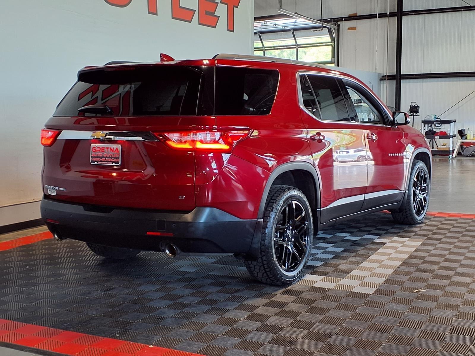 2019 Chevrolet Traverse LT Cloth - Cajun Red Tintcoat exterior view 8