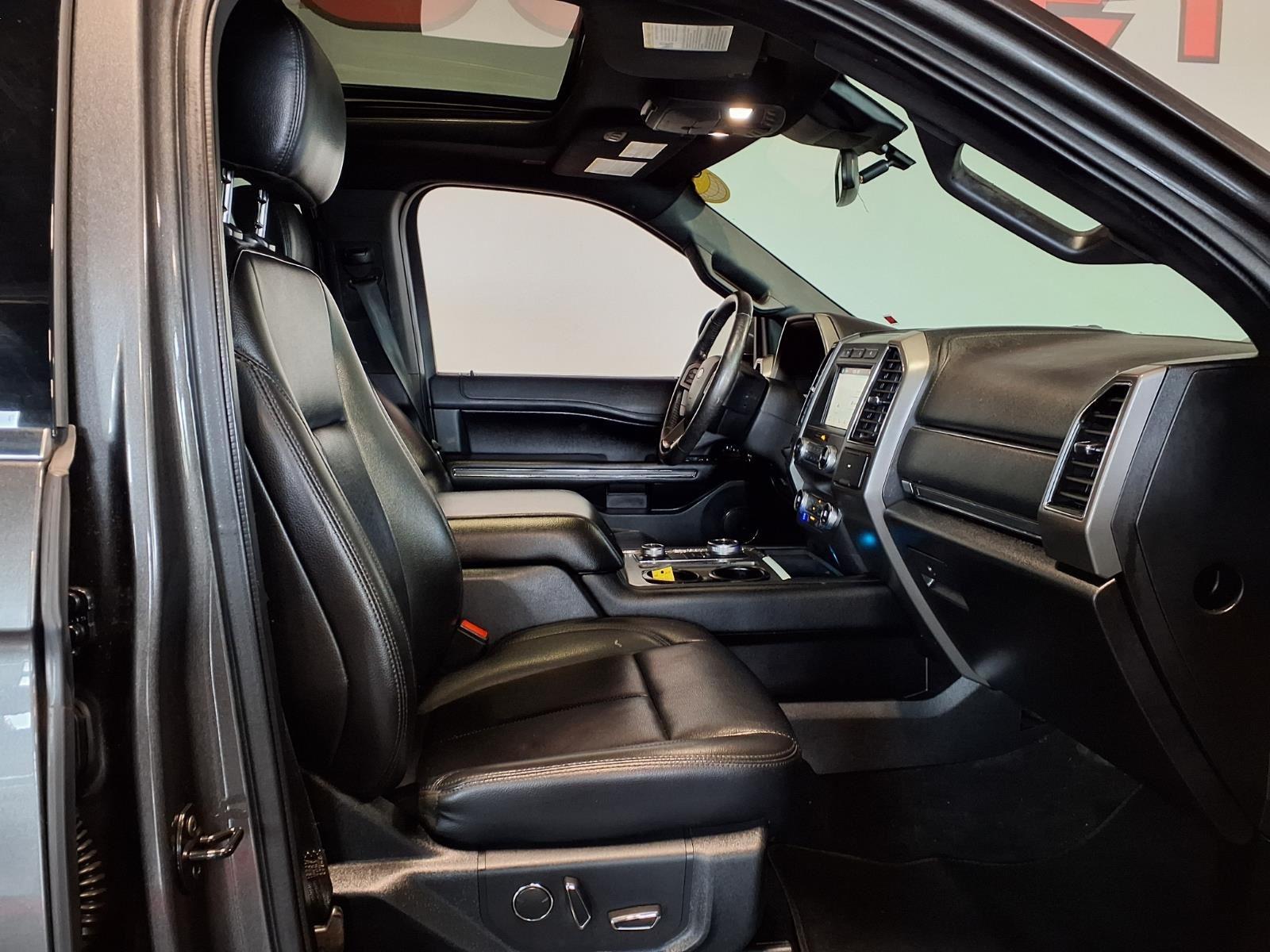 2019 Ford Expedition XLT - GRAY exterior view 12