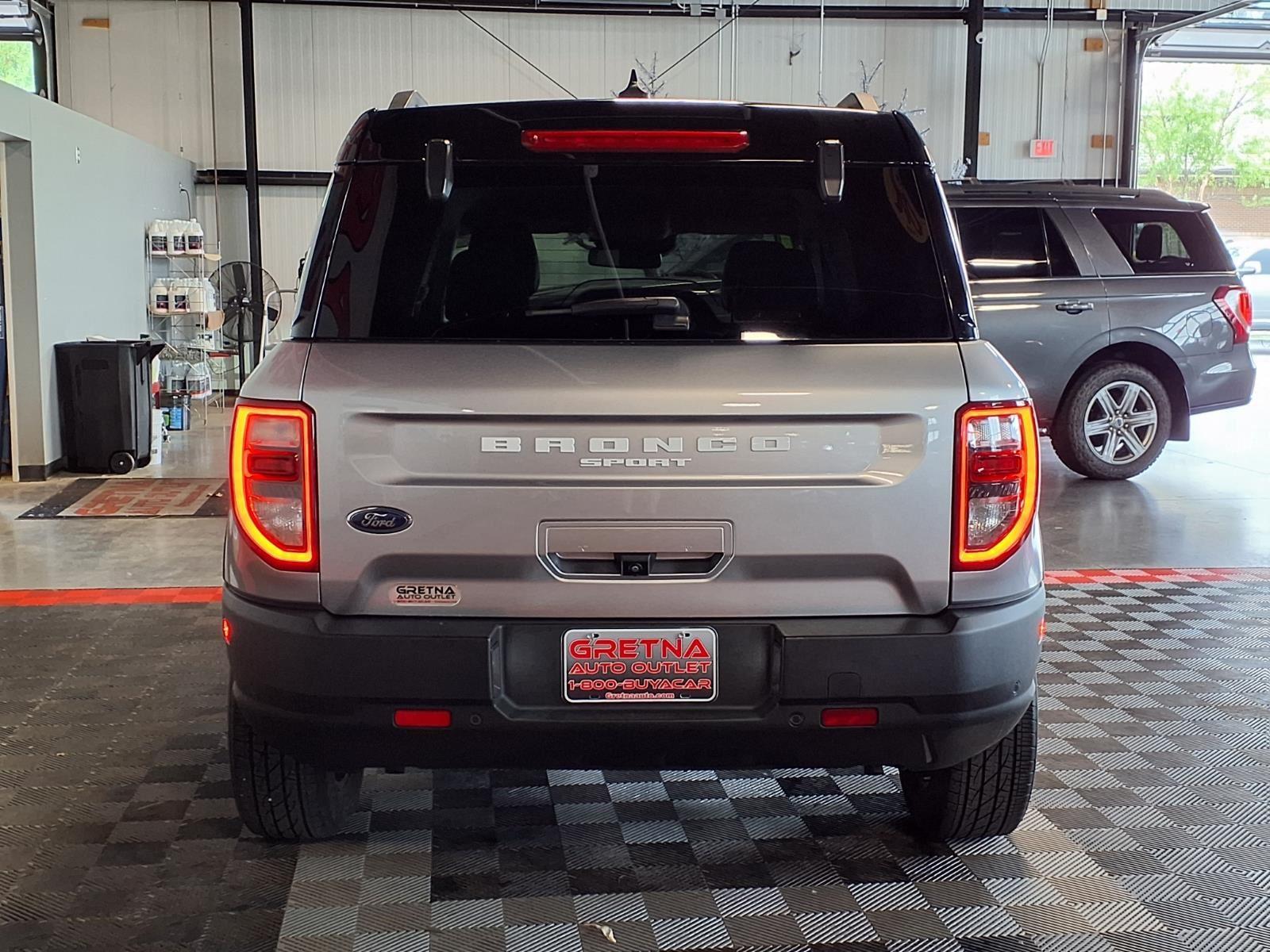 2021 Ford Bronco Sport Outer Banks - Iconic Silver Metallic exterior view 5