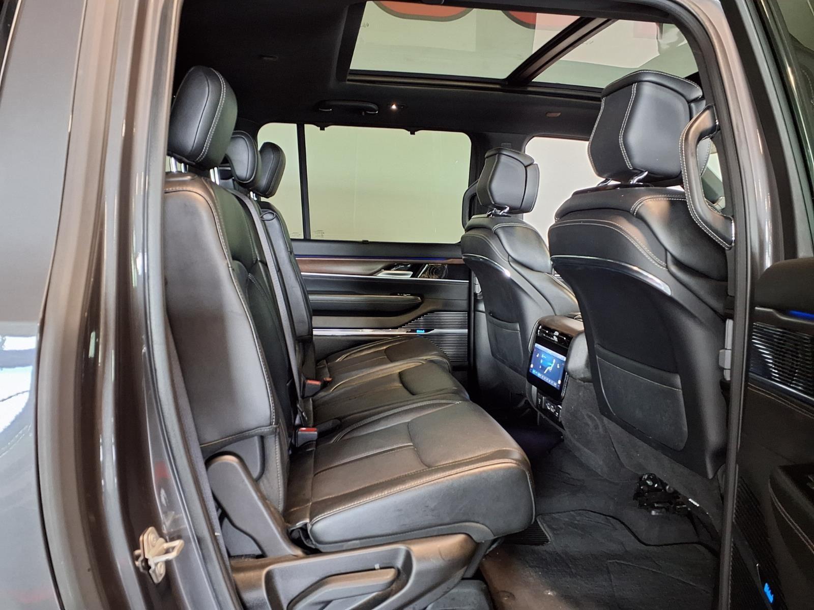 2024 Jeep Grand Wagoneer L - Baltic Gray Metallic Clearcoat exterior view 12