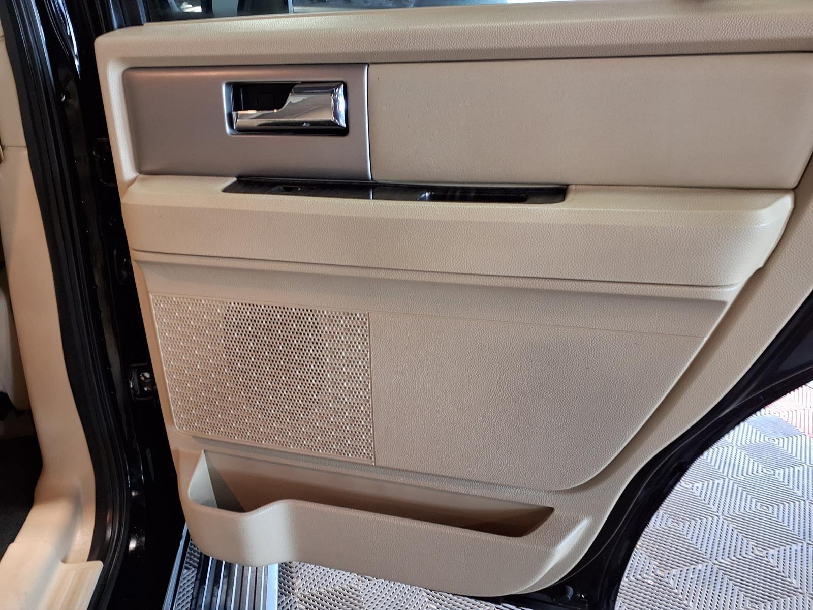 2017 Ford Expedition Limited - Shadow Black exterior view 12
