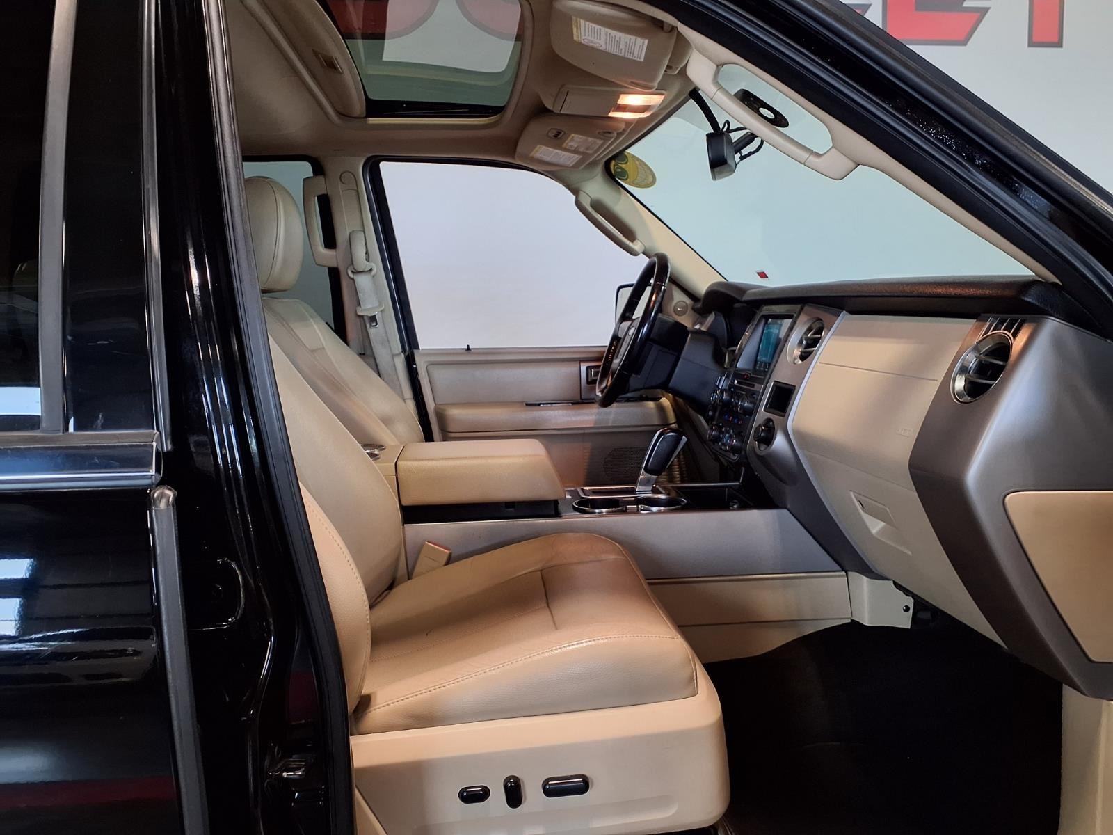 2017 Ford Expedition Limited - Shadow Black exterior view 13