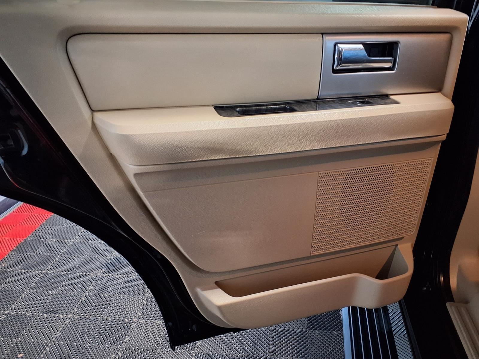 2017 Ford Expedition Limited - Shadow Black exterior view 17