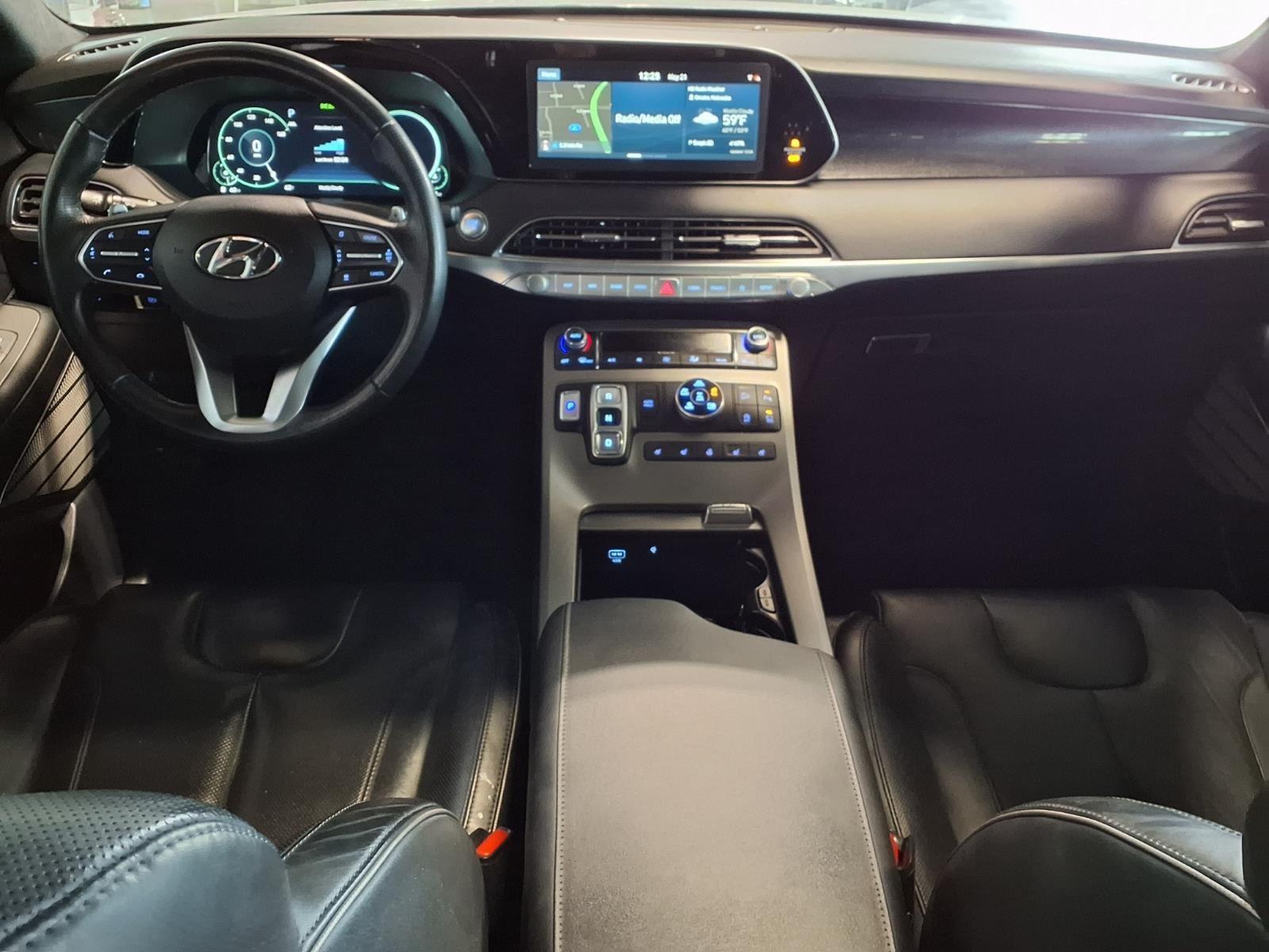 2020 Hyundai Palisade Limited - Becketts Black exterior view 16