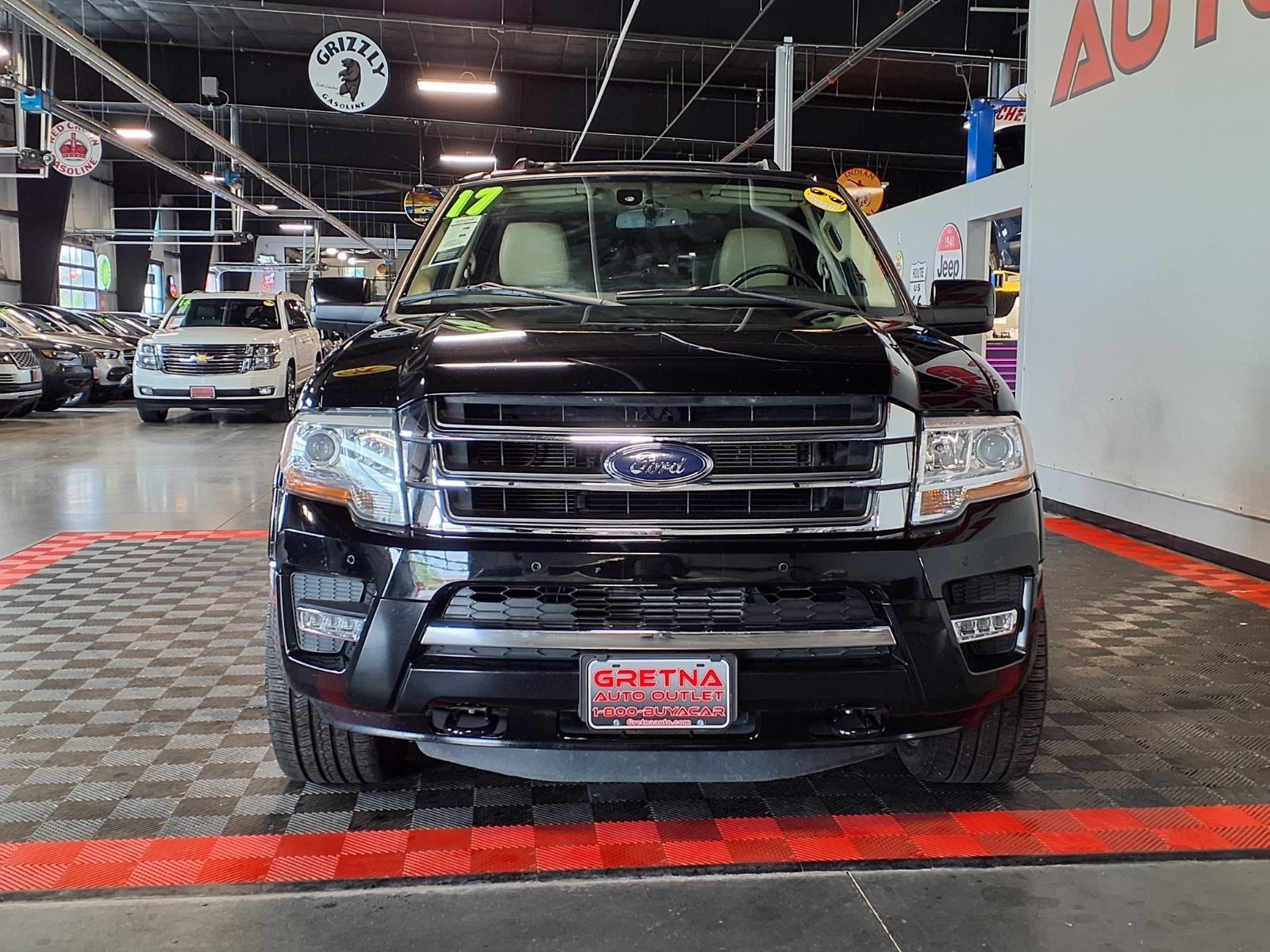 2017 Ford Expedition Limited - Shadow Black exterior view 2