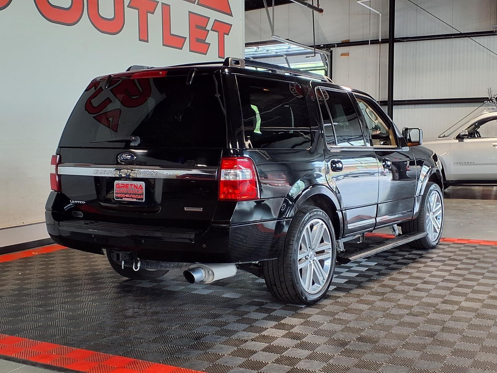 2017 Ford Expedition Limited - Shadow Black exterior view 8