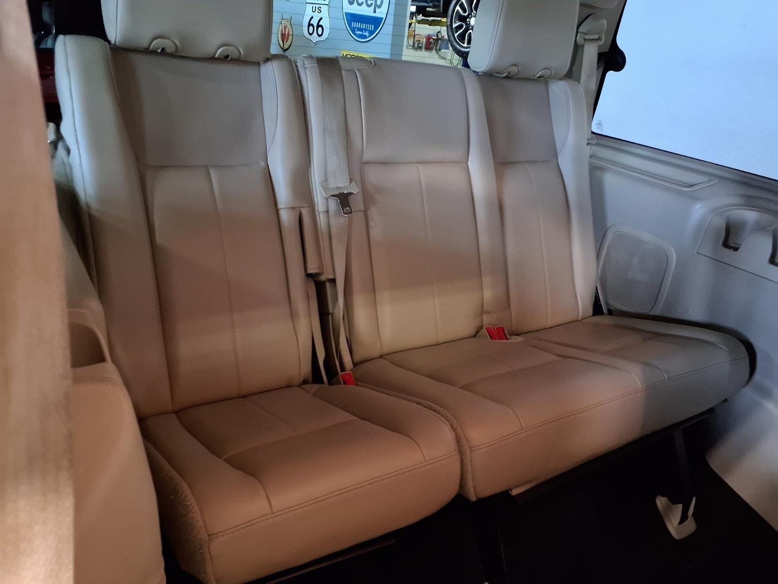 2017 Ford Expedition Limited - Shadow Black exterior view 10