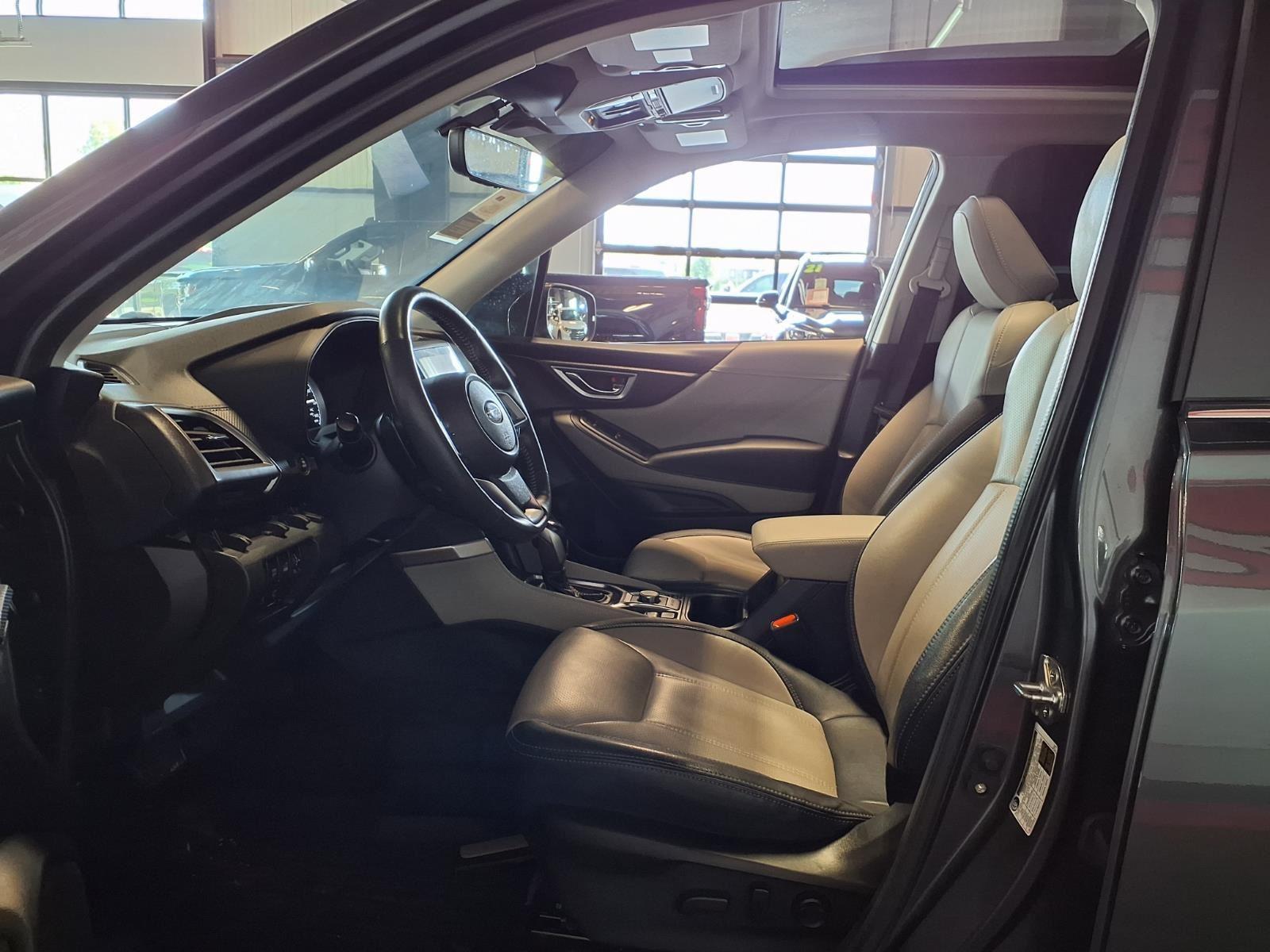2023 Subaru Forester Limited - Magnetite Gray Metallic exterior view 18
