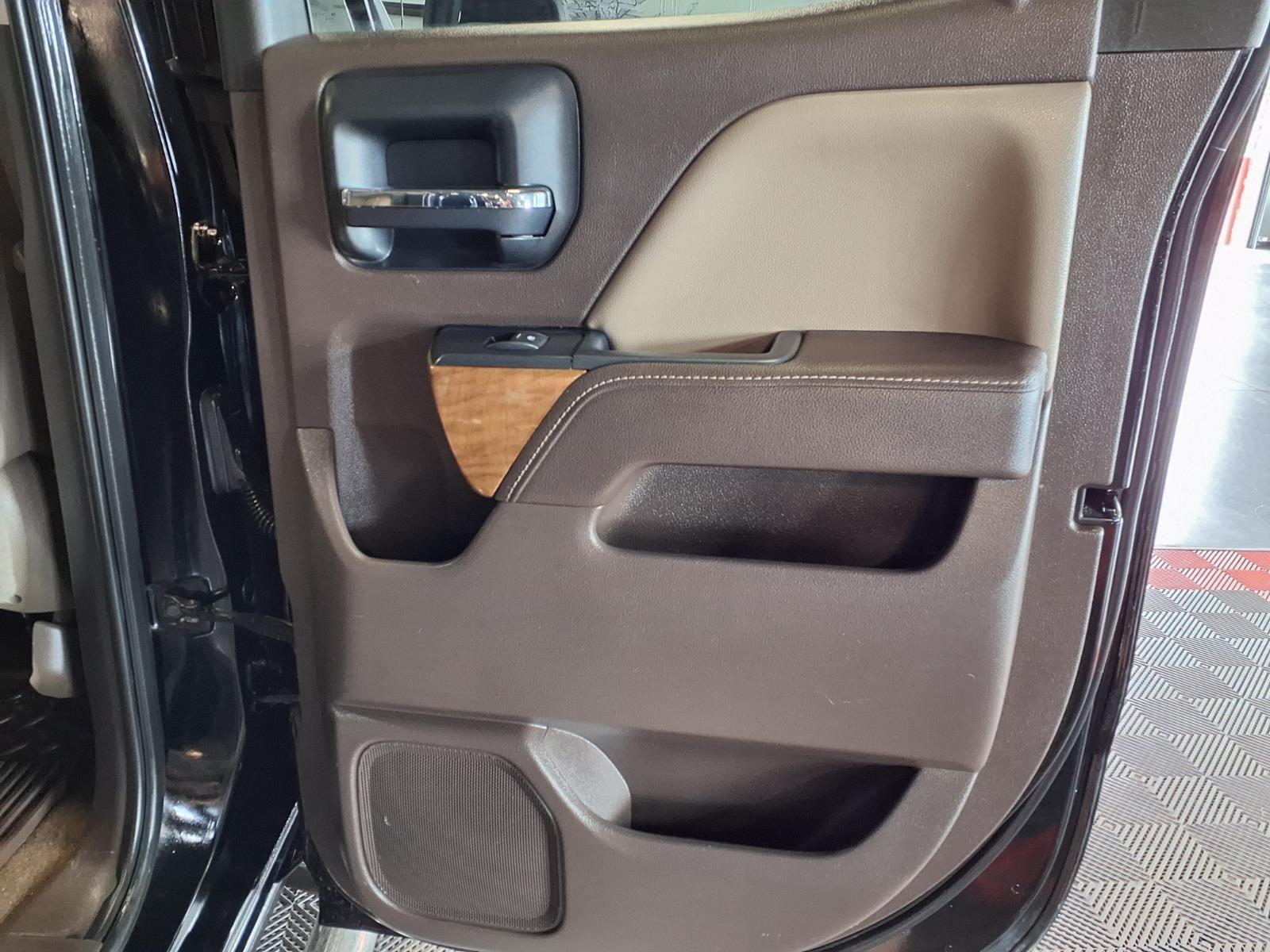 2014 Chevrolet Silverado 1500 LTZ - Black exterior view 11