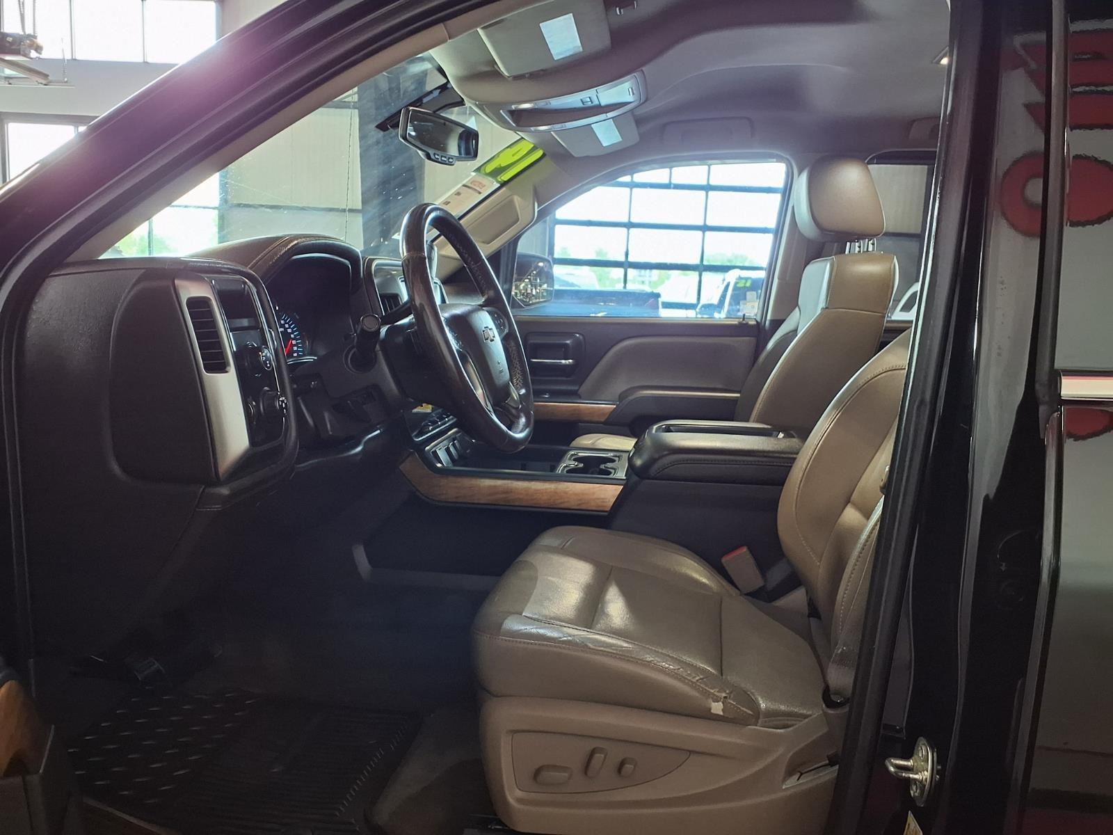 2014 Chevrolet Silverado 1500 LTZ - Black exterior view 18