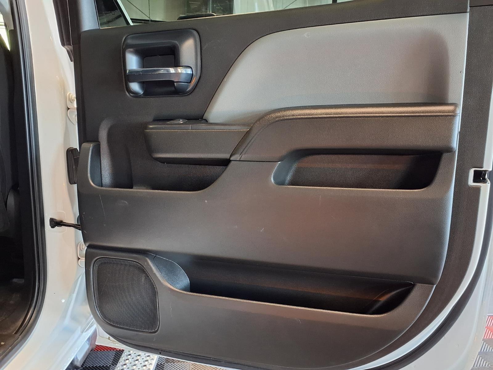 2022 Chevrolet Silverado MD Work Truck - Summit White exterior view 9
