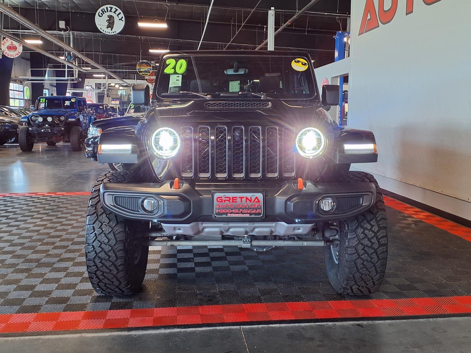 2020 Jeep Gladiator Mojave - Black Clearcoat exterior view 2