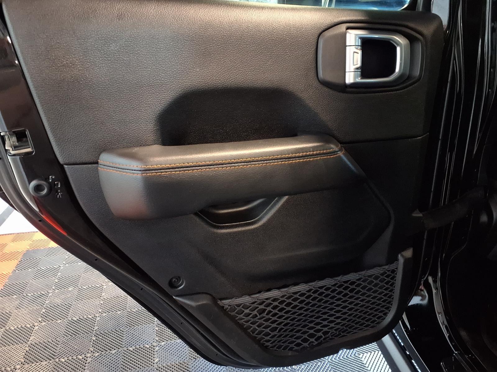 2020 Jeep Gladiator Mojave - Black Clearcoat exterior view 15
