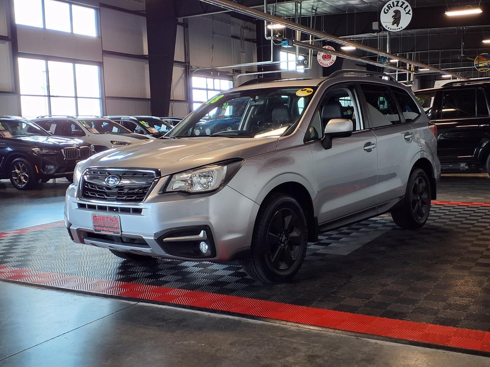 2018 Subaru Forester Limited - Ice Silver Metallic exterior view 3