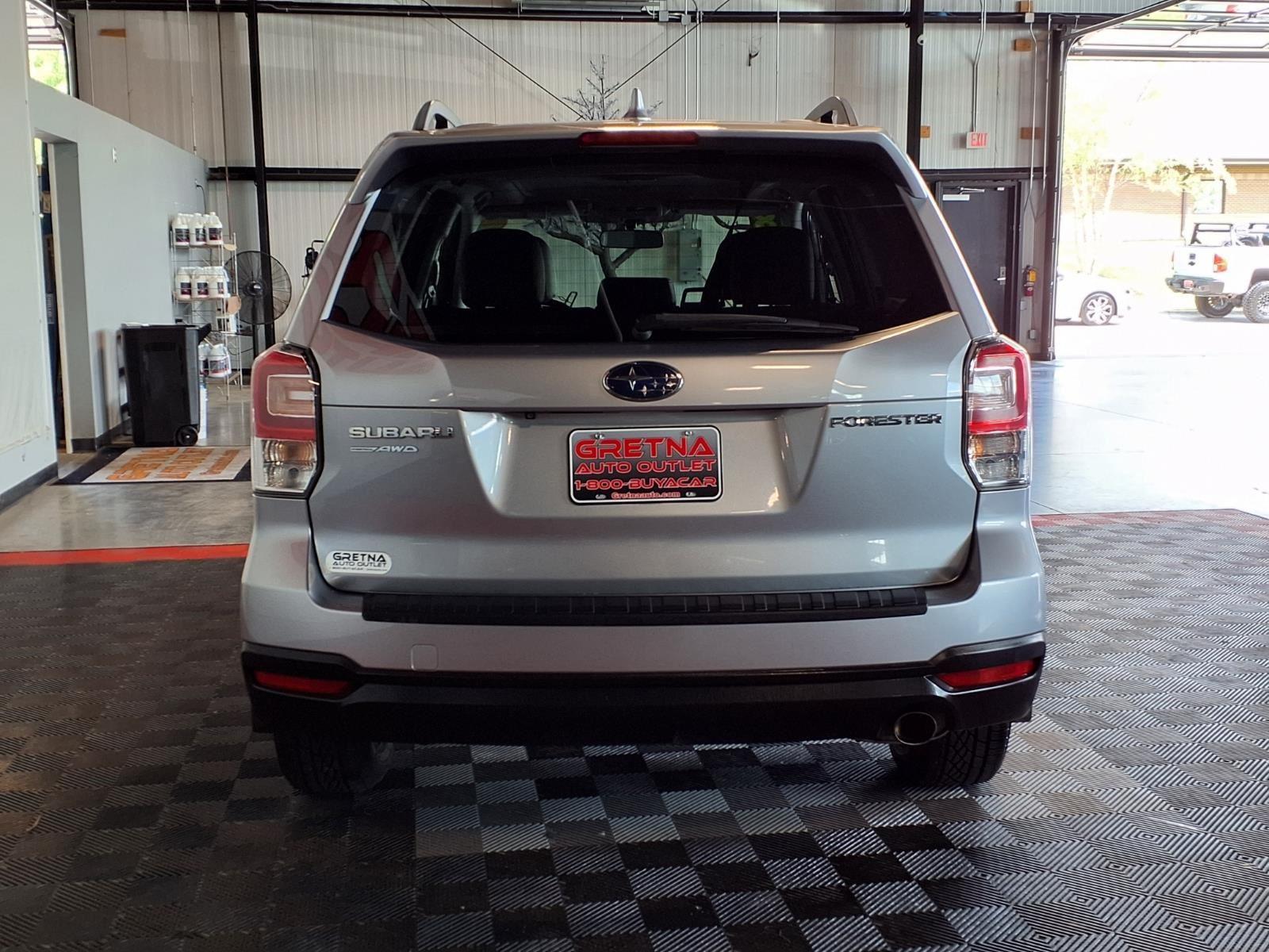 2018 Subaru Forester Limited - Ice Silver Metallic exterior view 5