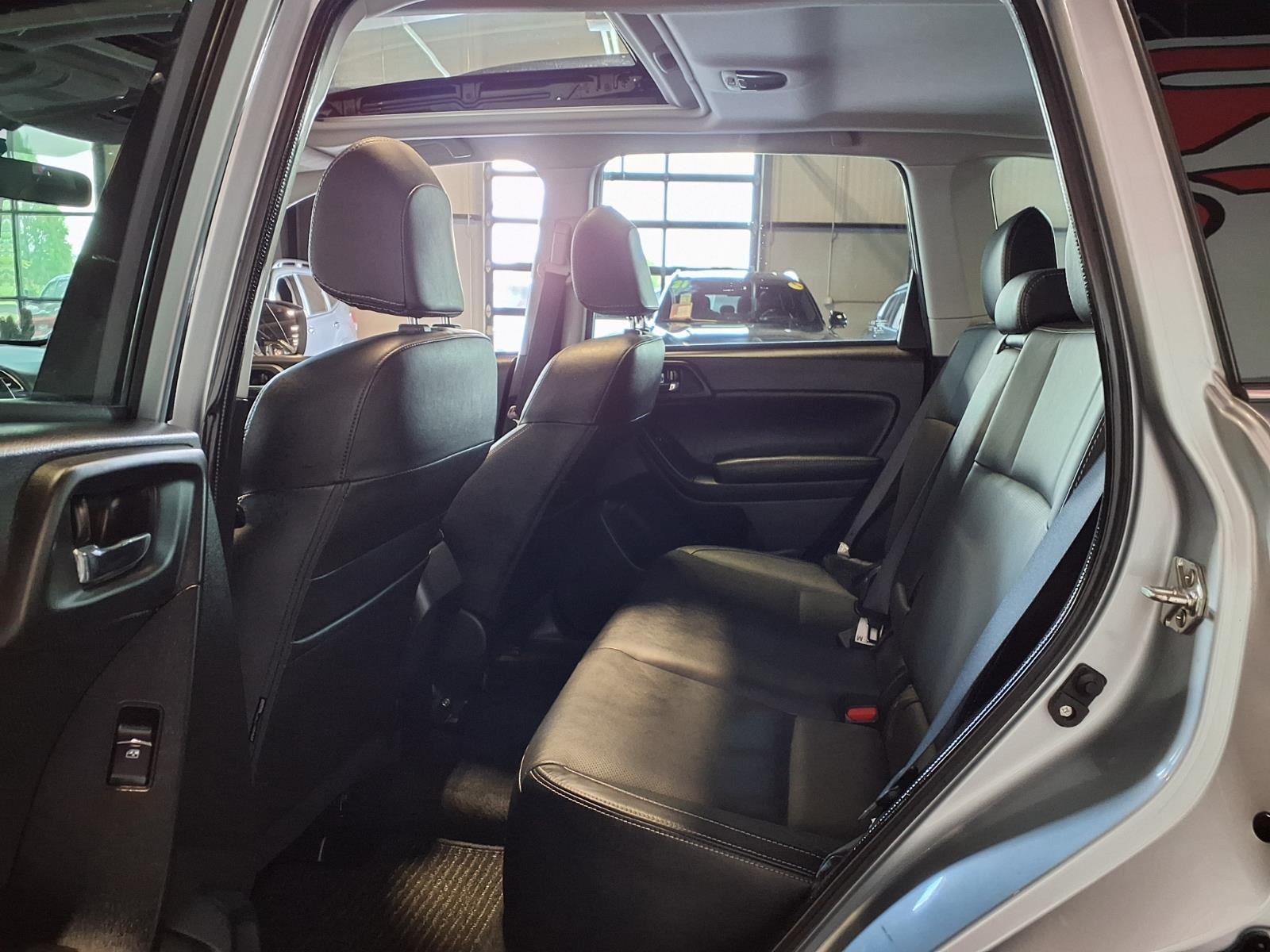 2018 Subaru Forester Limited - Ice Silver Metallic exterior view 14