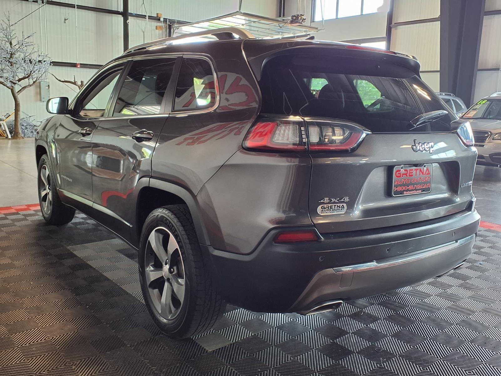 2019 Jeep Cherokee Limited - Granite Crystal Metallic Clearcoat exterior view 4