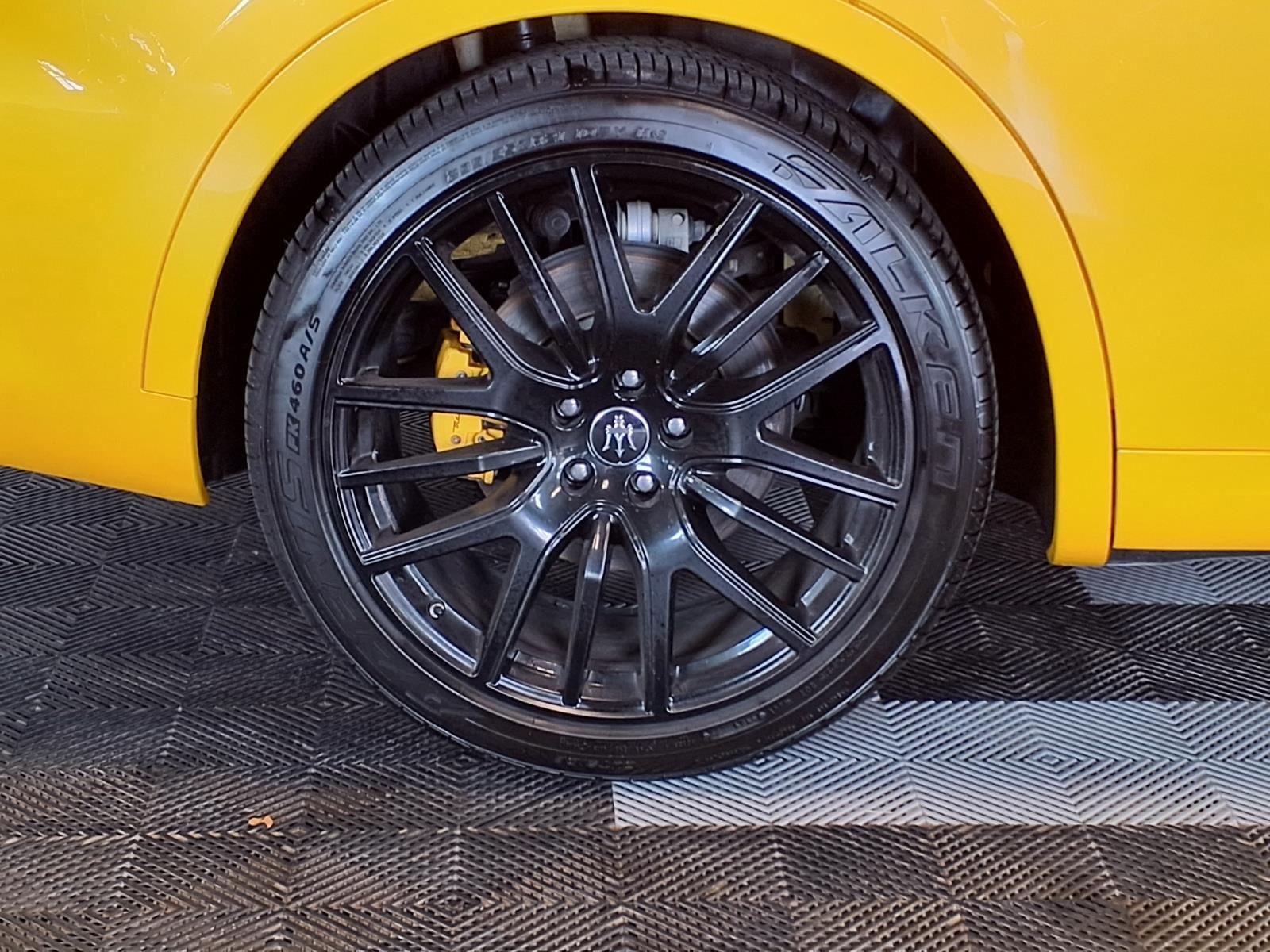 2022 Maserati Levante Modena - Nero Ribelle Metallic exterior view 8
