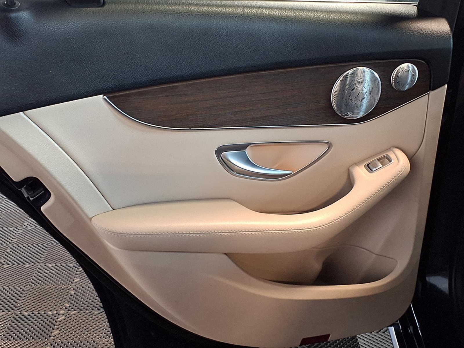 2019 Mercedes-Benz C-Class C 300 - Lunar Blue Metallic exterior view 14