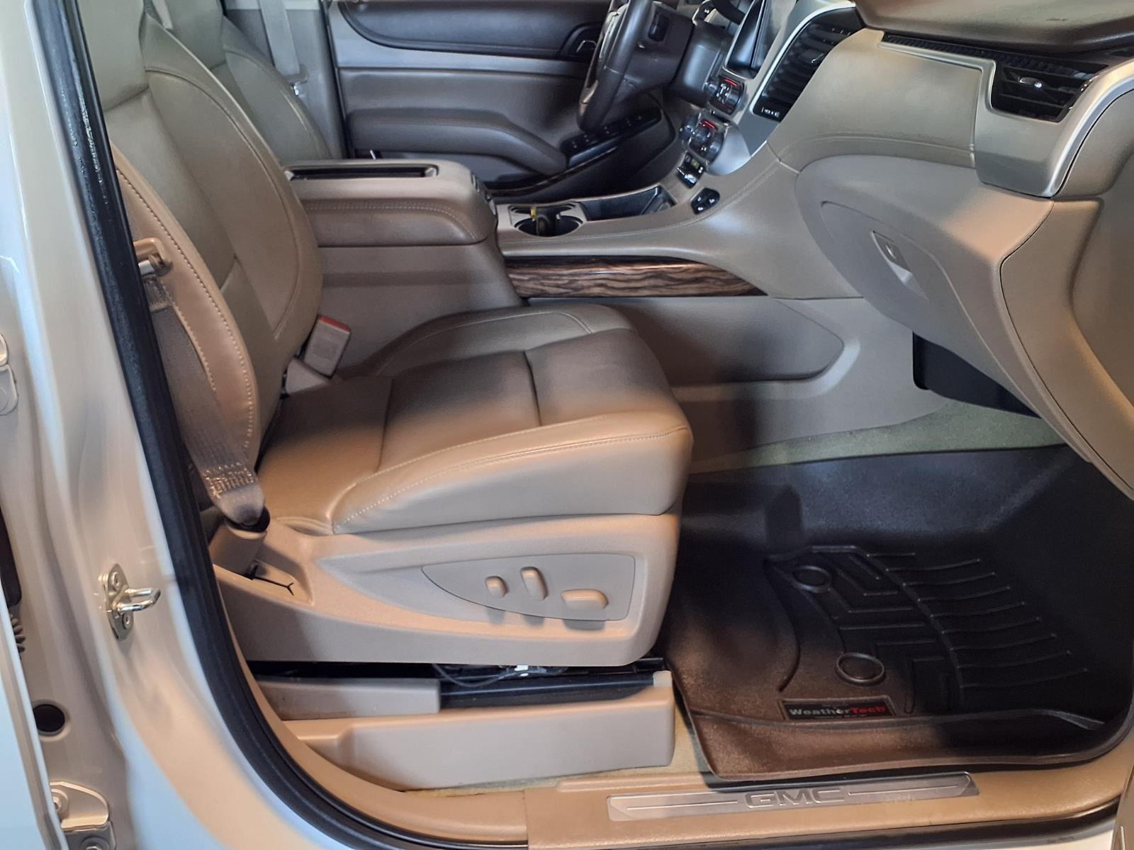 2016 GMC Yukon SLT - White Frost Tricoat exterior view 14