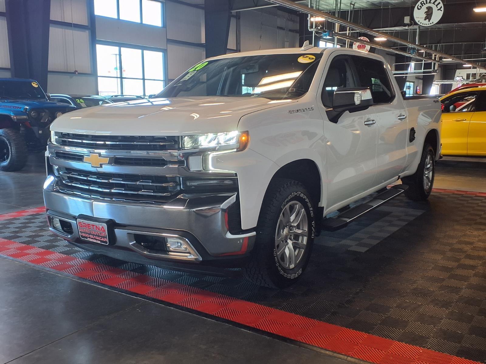 2020 Chevrolet Silverado 1500 LTZ - Summit White exterior view 3